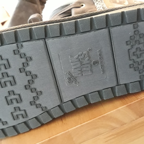 Winter boots - Picture 3 of 6